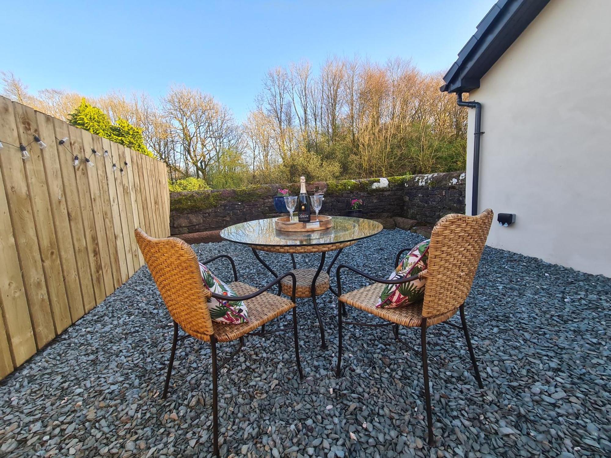 The Nest By Blake View Holidays, A Peaceful Boutique Retreat, 3 Miles From Ennerdale- Small Twin Or King Bed Available Rowrah Экстерьер фото